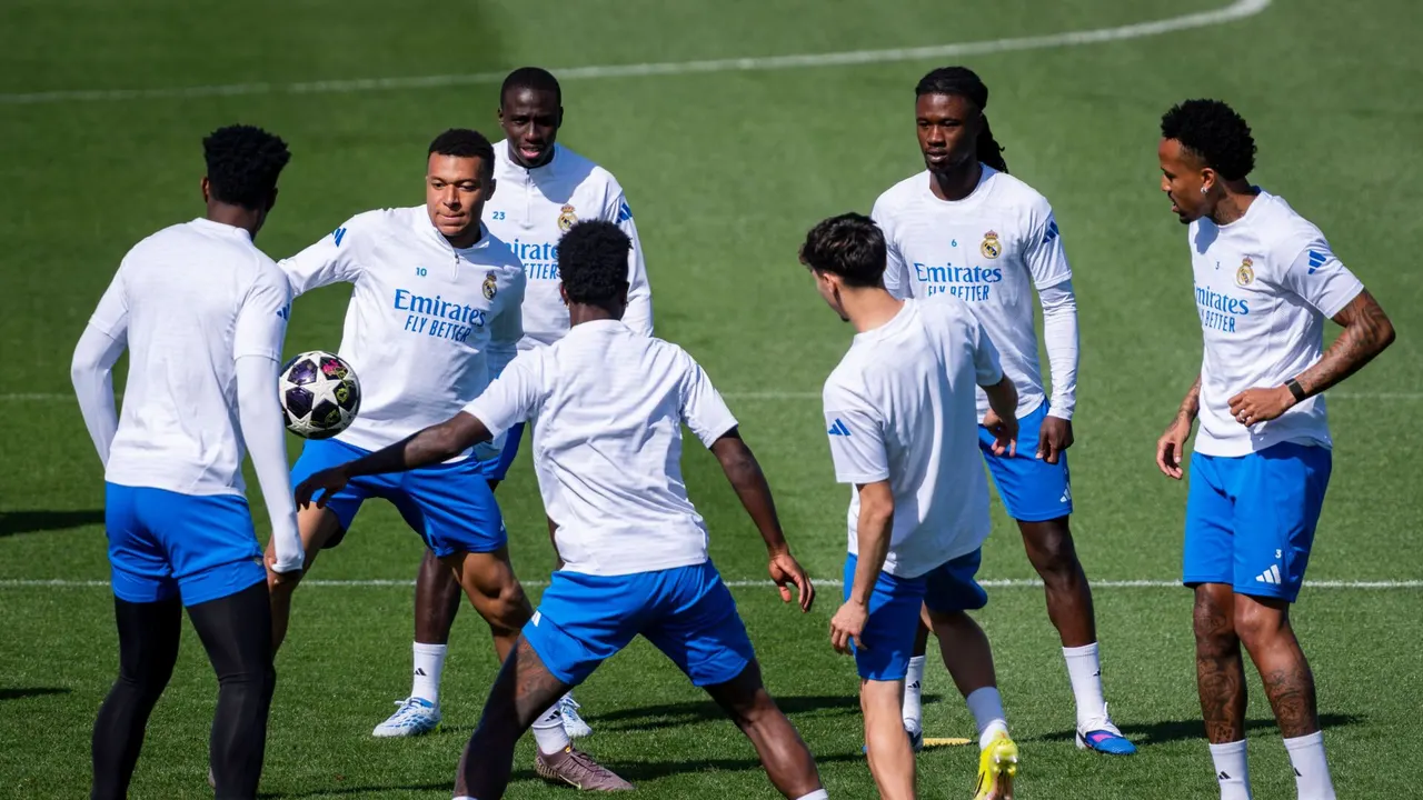 لاعب خاض 215 مباراة مع ريال مدريد قد ينتقل إلى الدوري الإنجليزي لكرة القدم